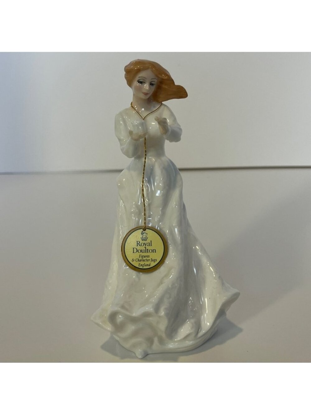 Vintage 1991 Royal Doulton HN 3390 Sentiments Thank You White Figurine Gift